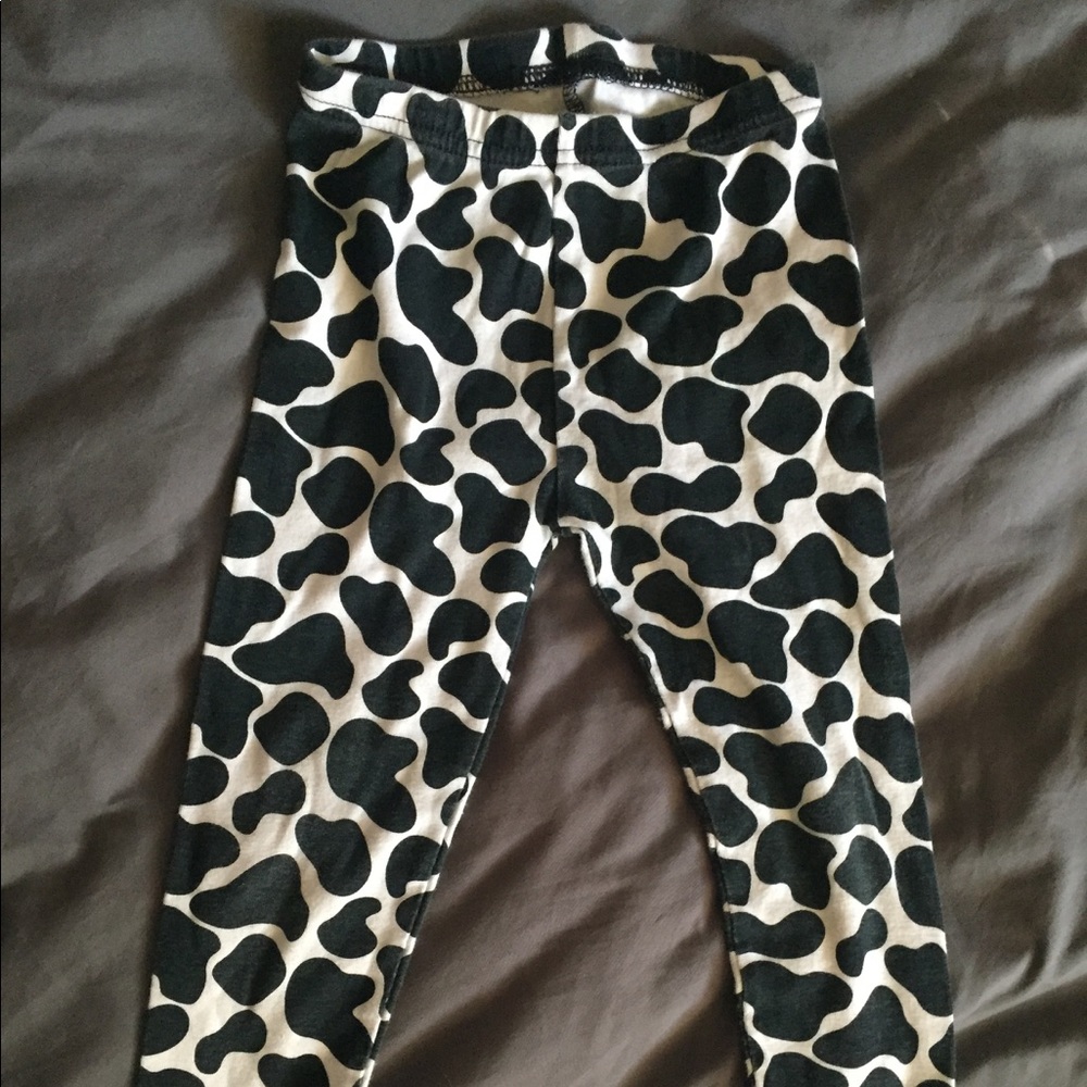 🐮 Cow print leggings!! ❤️❤️🐮
